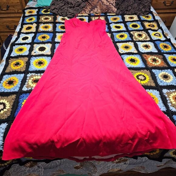 BCBGMAXAZRIA Red Surrey Dress Size 12 - Picture 1 of 8